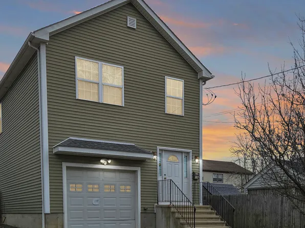 26 Greenfield Drive, Bridgeport, CT 06606