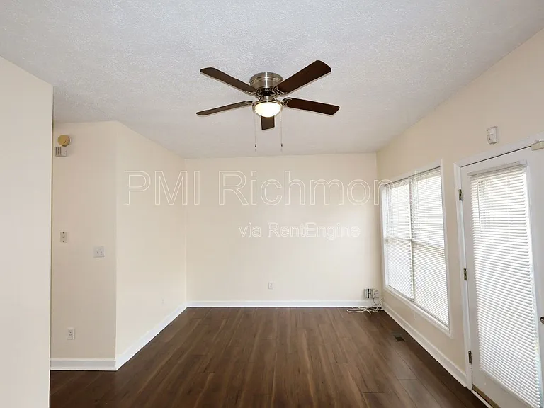 2716 Goyne Loop — Photo 12