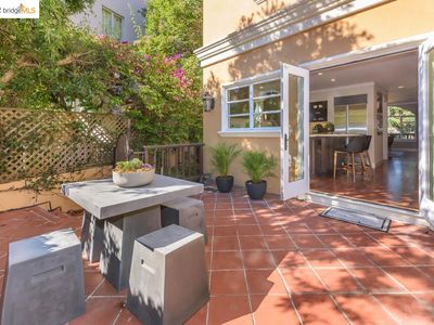 671 Carlston Ave, Oakland, CA, 94610