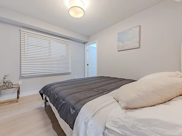 123 S Marguerita Ave #215B — Photo 11