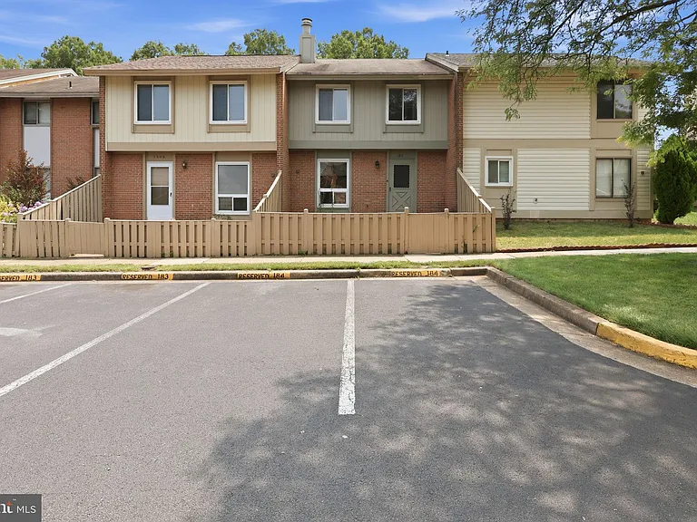 1211 Springtide Pl — Photo 1