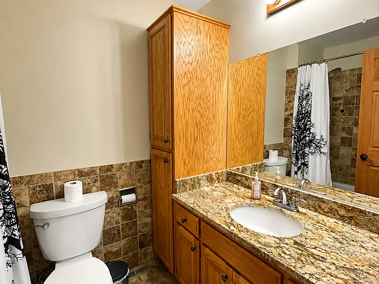 11770 Dellwood Rd N — Photo 14