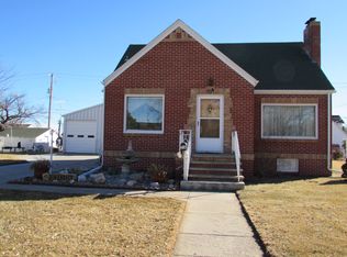 714 E 4th St, Ogallala, NE 69153