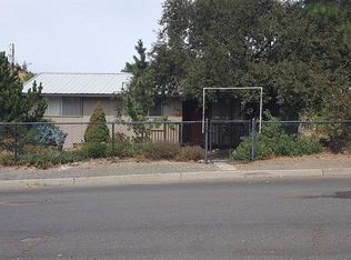 340 SW G St, Madras, OR 97741