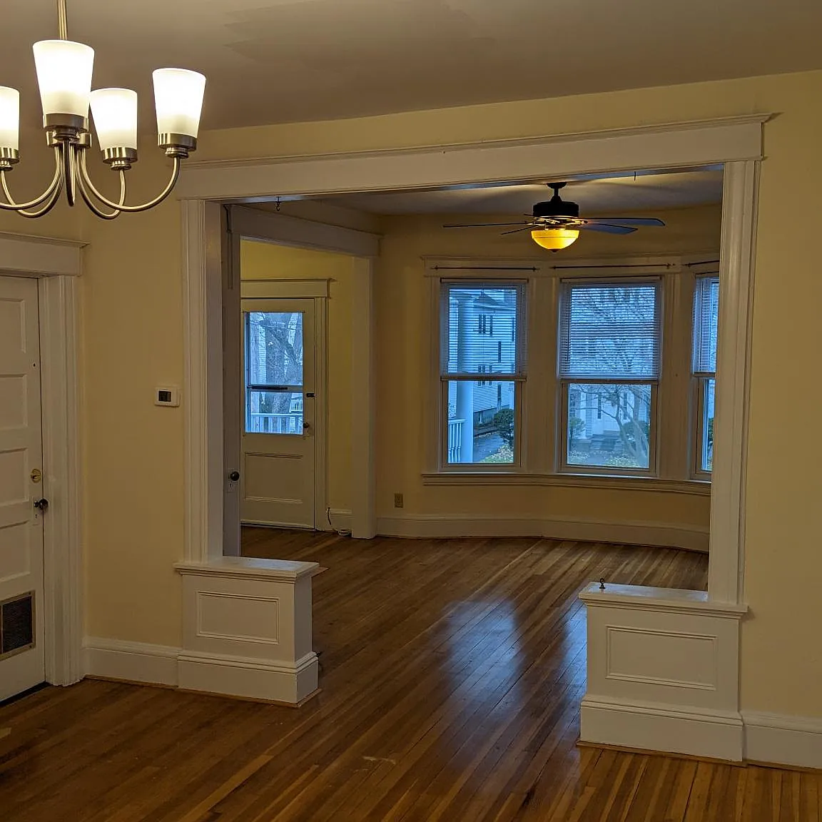 3 bed, 1300 sqft, $1,775 — Photo 3