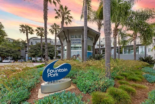 Fountain Park at Playa Vista Photo 1