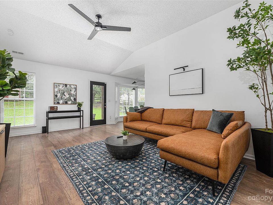 1st image of 8409 Hornwood Ct
