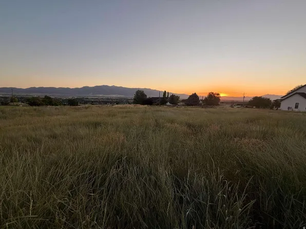 1082 S 400 E, Providence, UT 84332