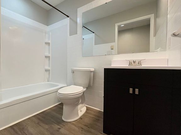 3rd image of 2523 W Ethel Ave #10921822