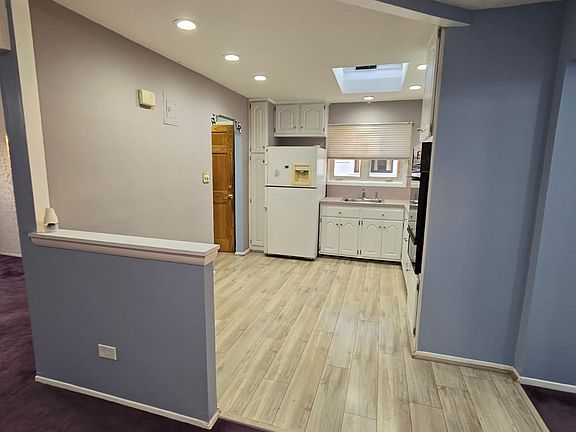 2nd image of 14943 82nd St Floor 2