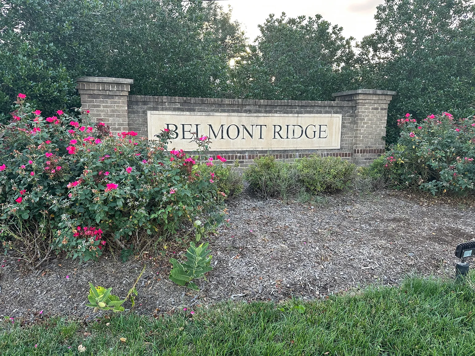 3 bed, 2448 sqft, $3,400 — Photo 1