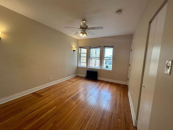 4th image of 4407 N Kenneth Ave #4411-2A