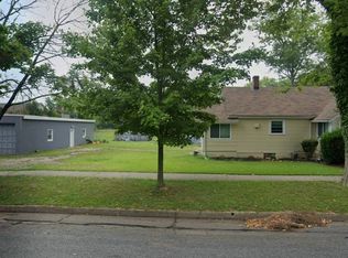 601 S 2nd St, Vineland, NJ 08360