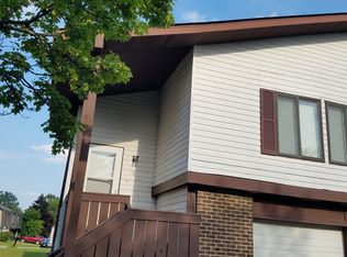 16 Elm Ct #16, Bolingbrook, IL 60440