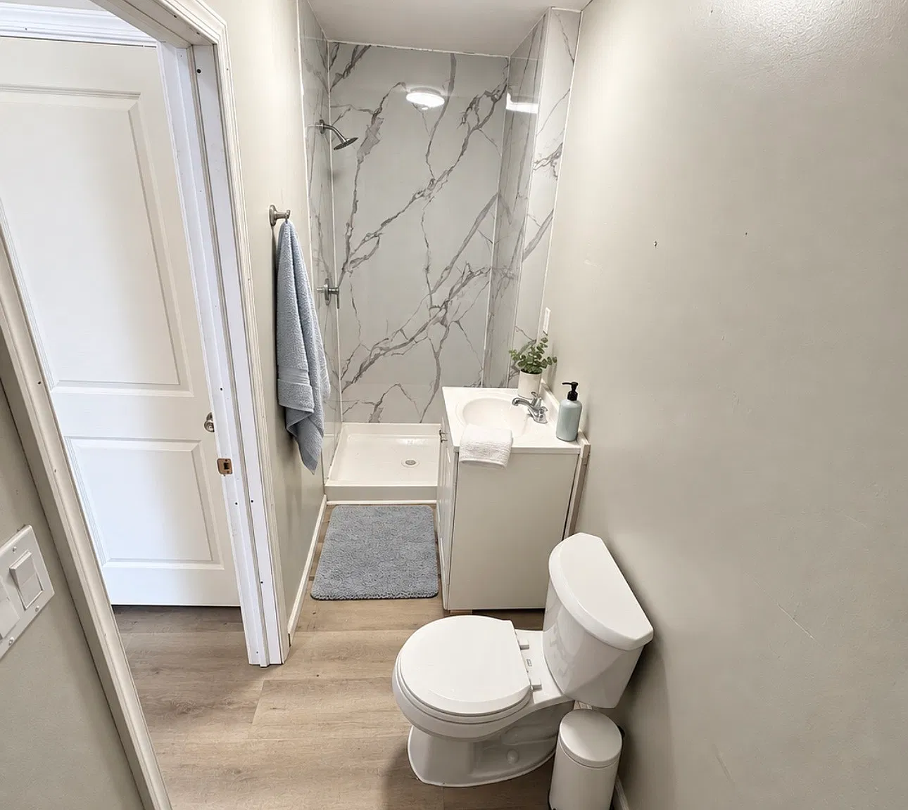 1 bed, 858 sqft, $1,425 — Photo 4
