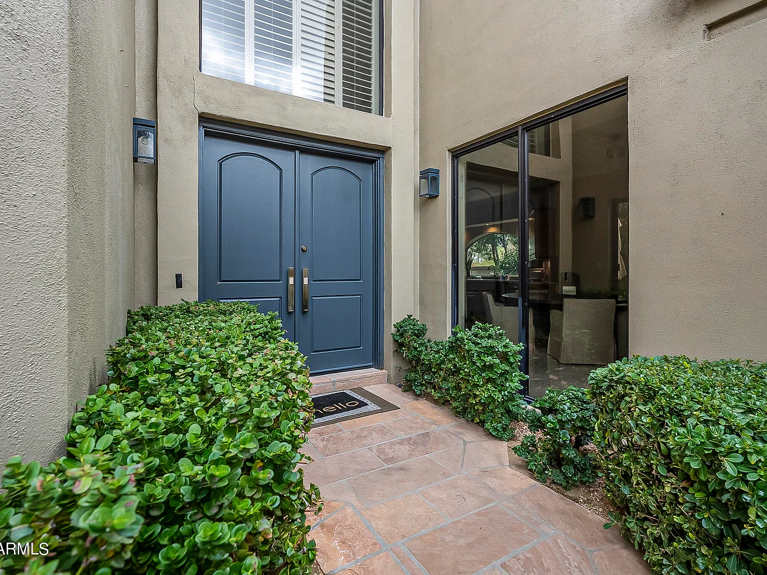 4 bed, 3.5 bath, 4064 sqft, $10,000 — Photo 4