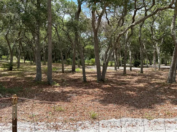 9770 NE 25 Avenue Rd, Branford, FL 32008