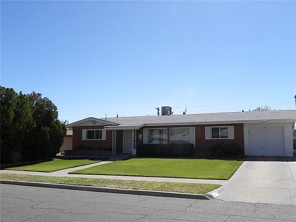 2nd image of 6041 Cabrillo Dr