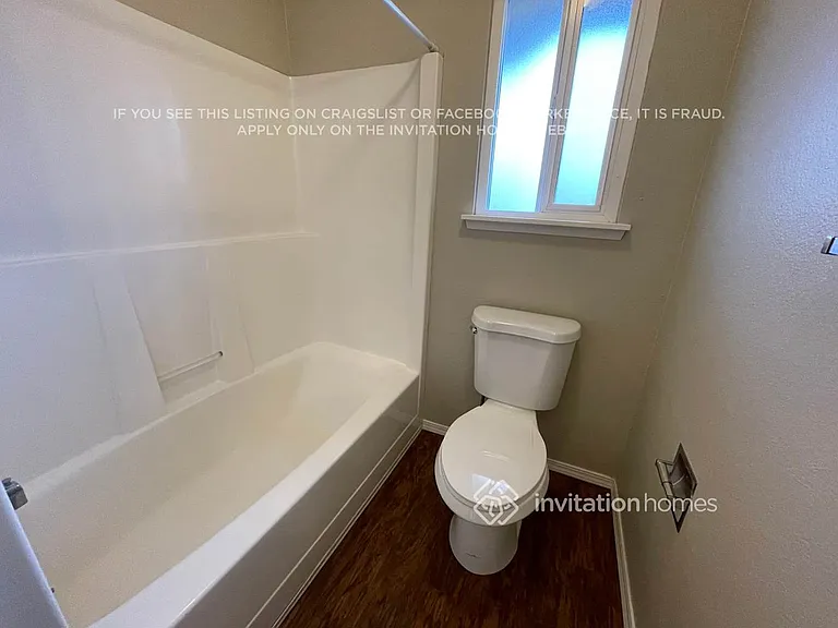 1216 S 236th Pl — Photo 10
