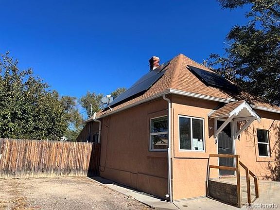 2nd image of 1111 E 6th Street