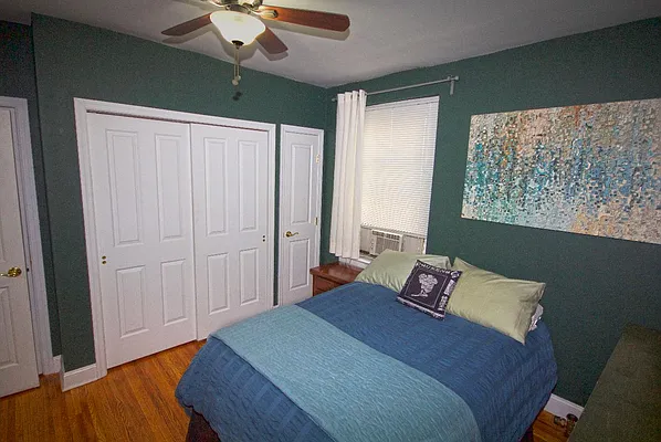 Sold by Real Direct | media 17