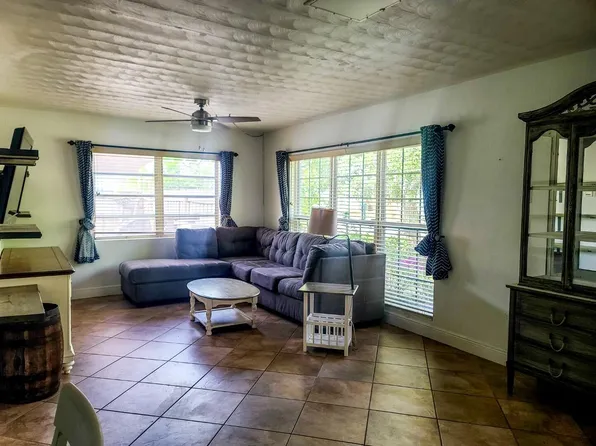 125 E Arbor Avenue, Port St Lucie, FL 34952