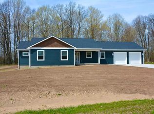 13447 S Martin Ln, Empire, MI 49630