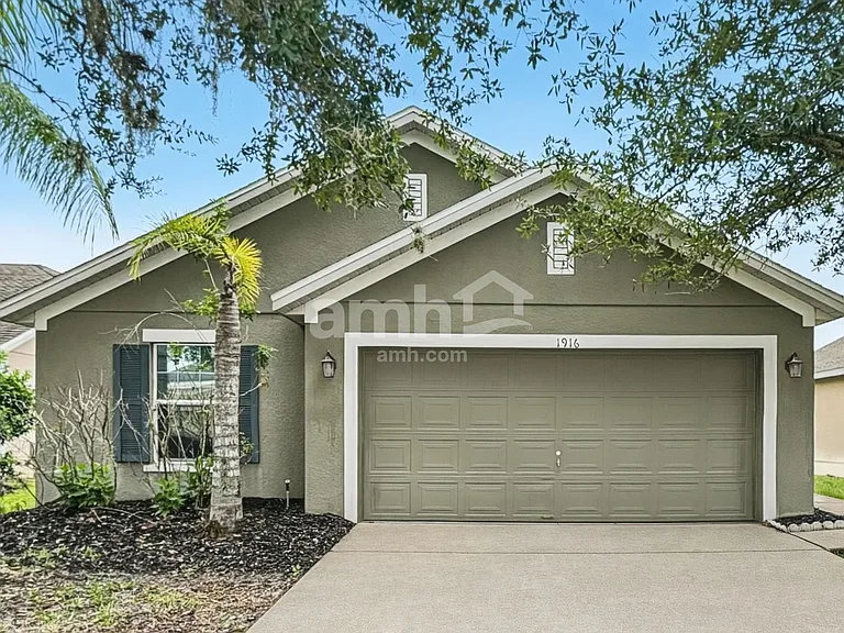 1916 Pontoon Pl — Photo 1