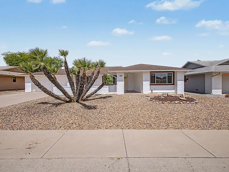12714 W Crystal Lake Dr — Photo 1