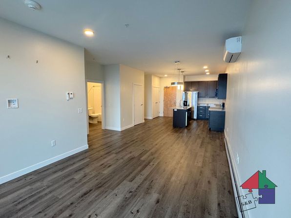 10 Maiden Ln #101