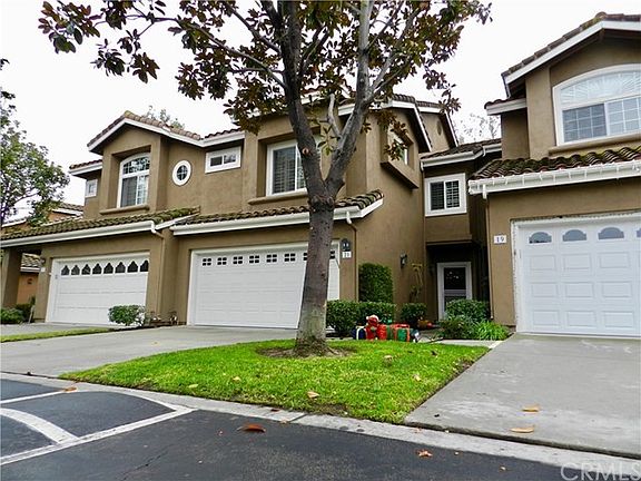 2nd image of 21 Matisse Cir