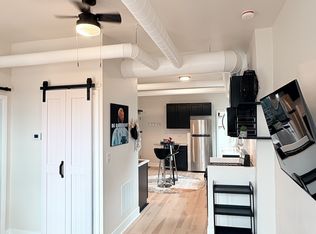 1943 W Cullerton St APT 2R, Chicago, IL 60608