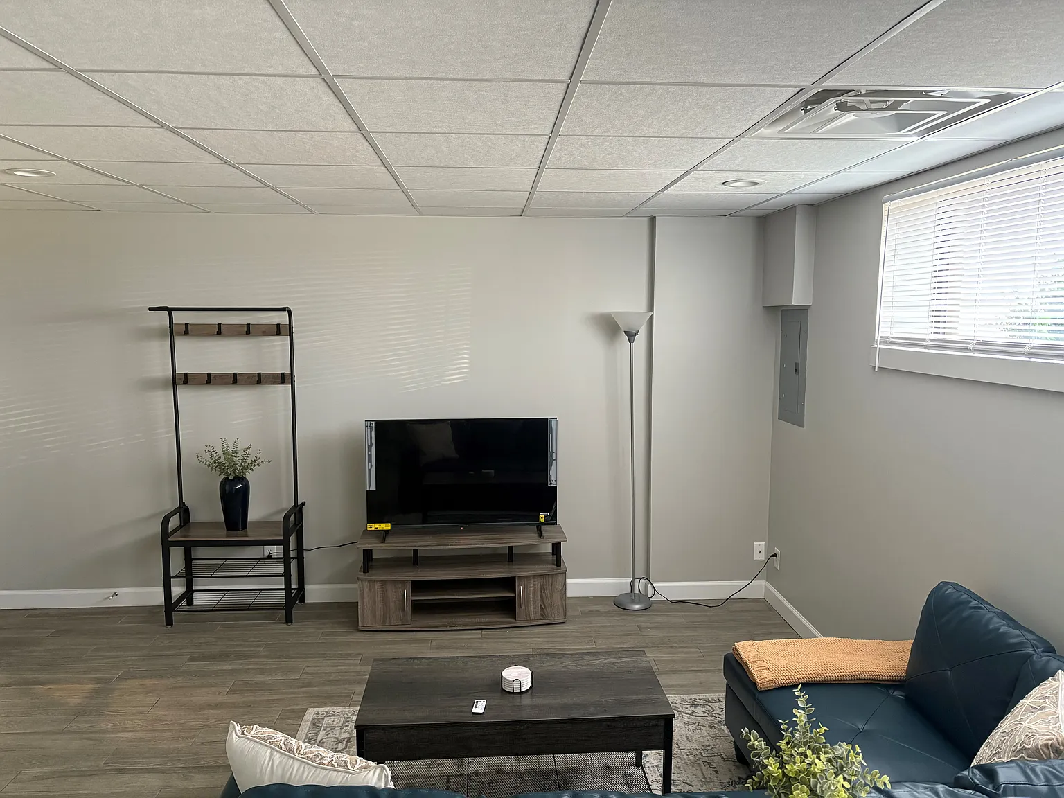 2 bed, 965 sqft, $1,400 — Photo 3