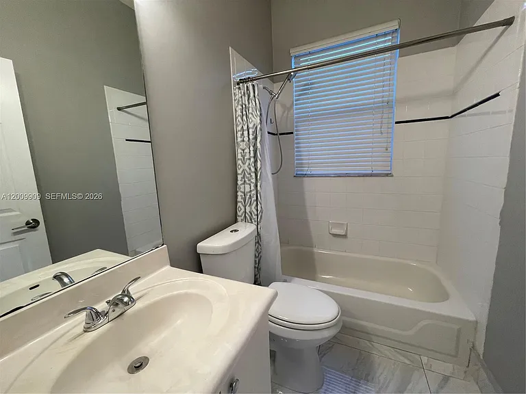 5263 SW 34th Way — Photo 17