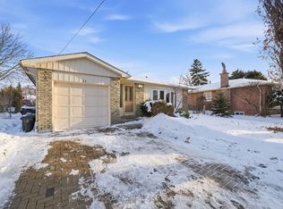 31 Boundy Cres, Toronto, ON M1W 2E3