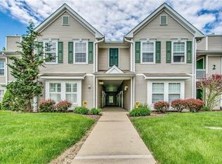 2106 Lenox Oval, Pittsburgh, PA 15237