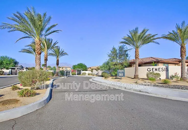 74565 Tesla Dr — Photo 42