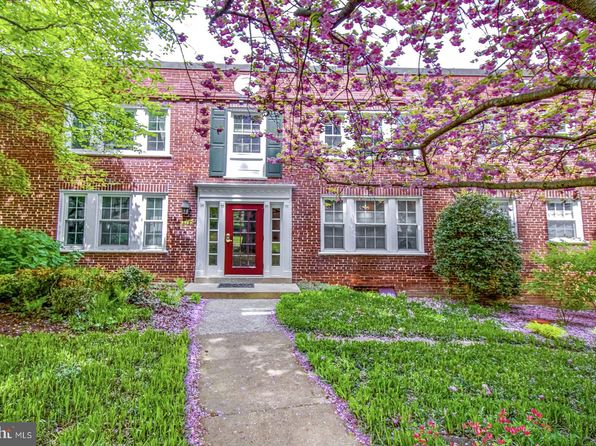 1902 N Rhodes St APT 62