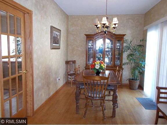 3rd image of 22915 Ambassador Blvd NW