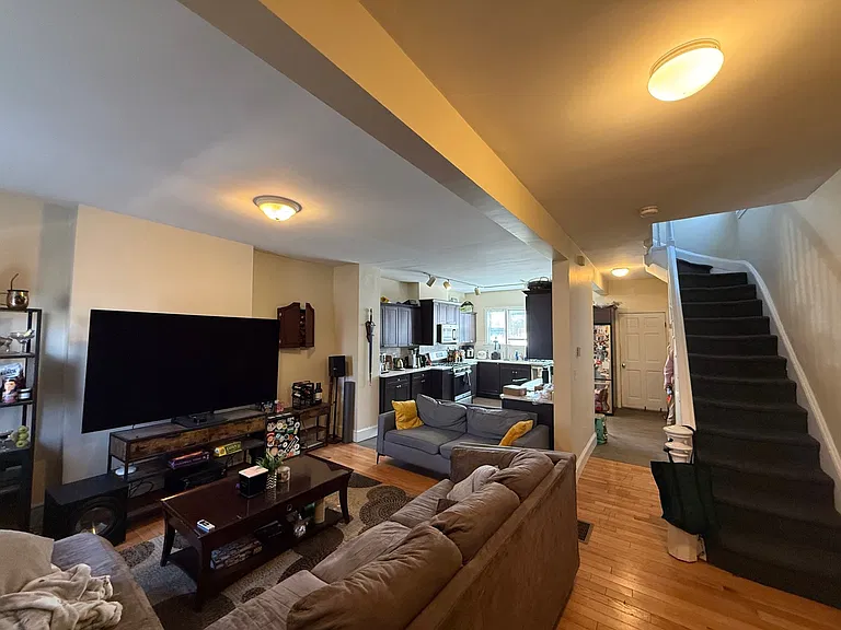 31 Gerrish St #1 — Photo 1