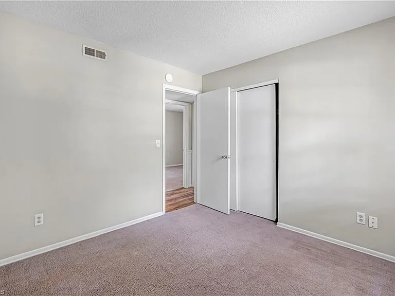 3004 Stonecutter Ter — Photo 27