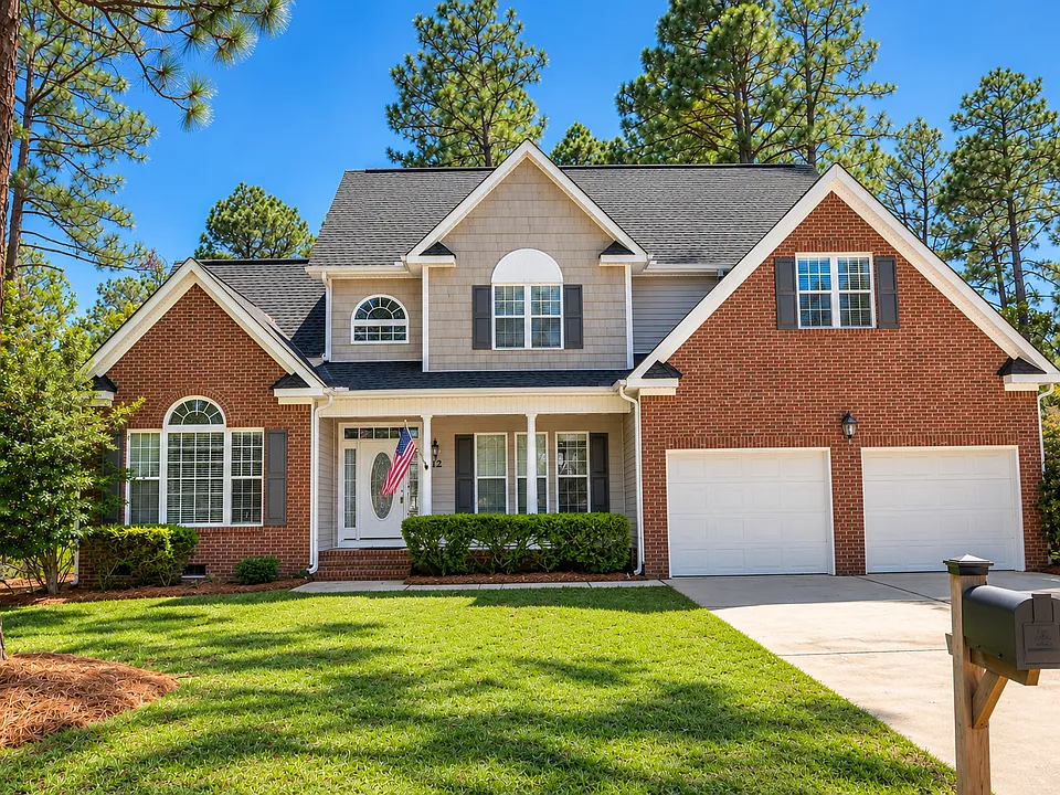 42 Nassau Ln