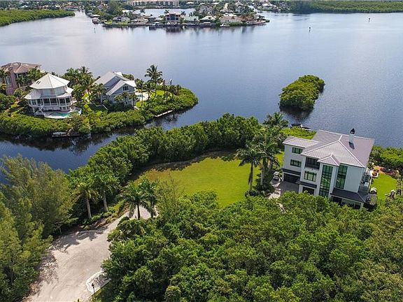2nd image of 187 Bayfront Dr