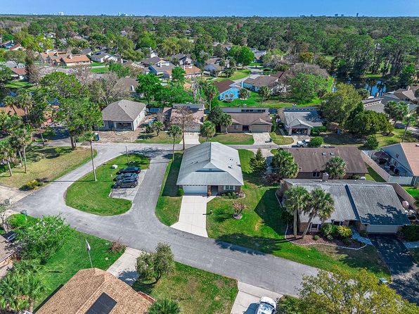 108 Loon Ct