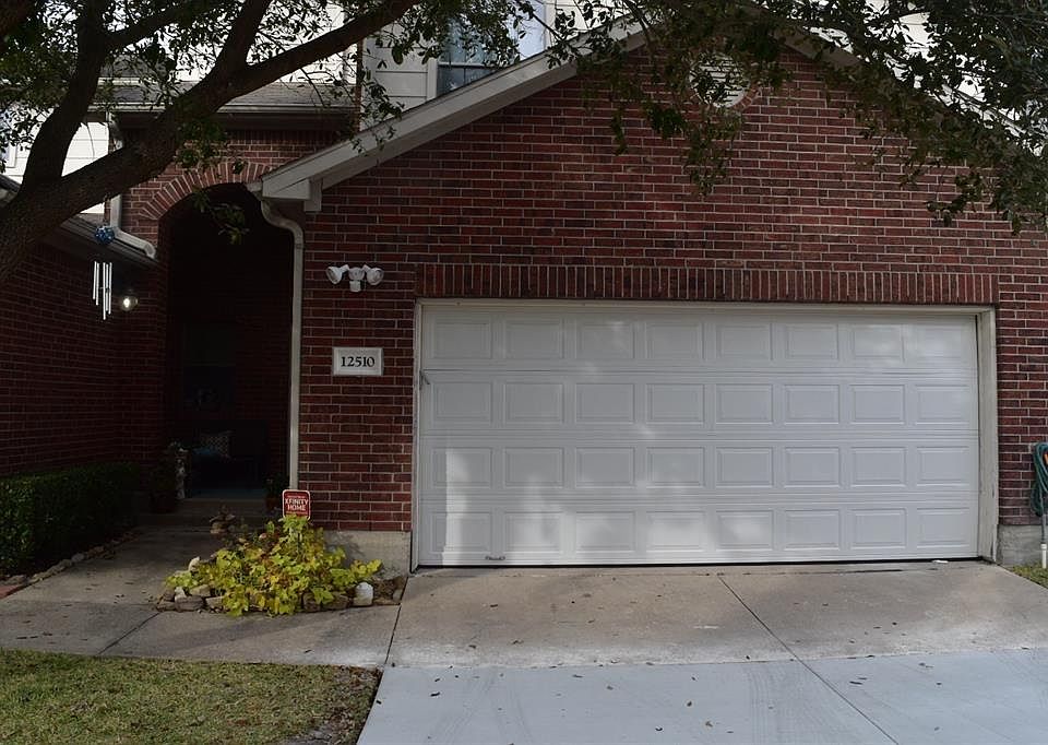 1st image of 12510 N Ashford Villa Ln