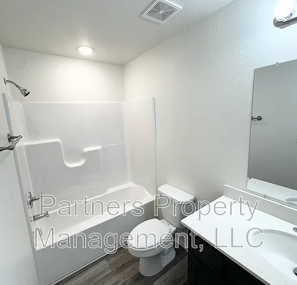 1035 S Benchmark Ln #1 — Photo 10
