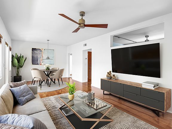 2nd image of 1100 Venetian Way APT 2E