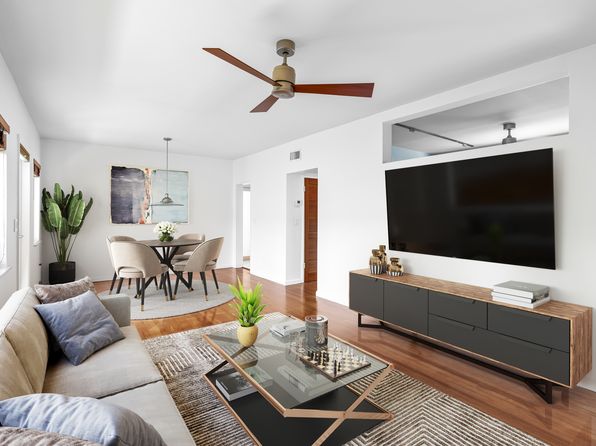 1100 Venetian Way APT 2E