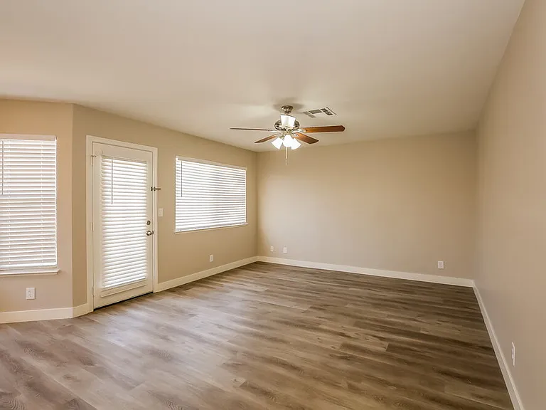 5616 Red Bluff Dr — Photo 7