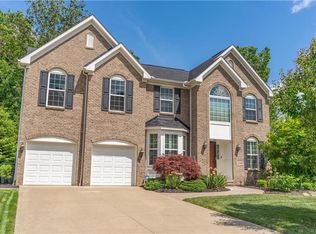 4305 Willow Wood Way, Uniontown, OH 44685